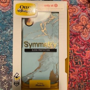iPhone XR Otterbox Symmetry Case